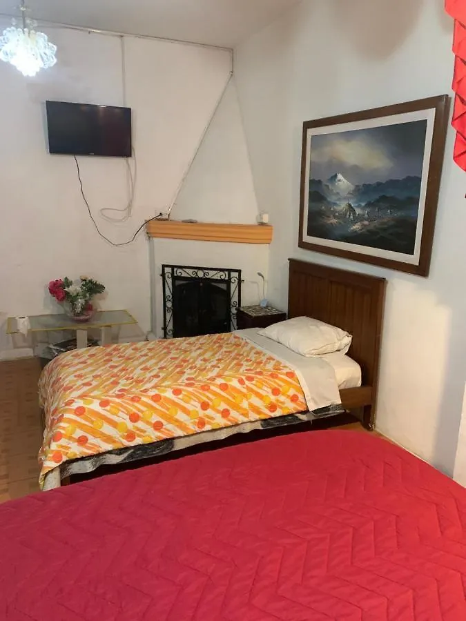 Hotel Hostal The Imperial Quito